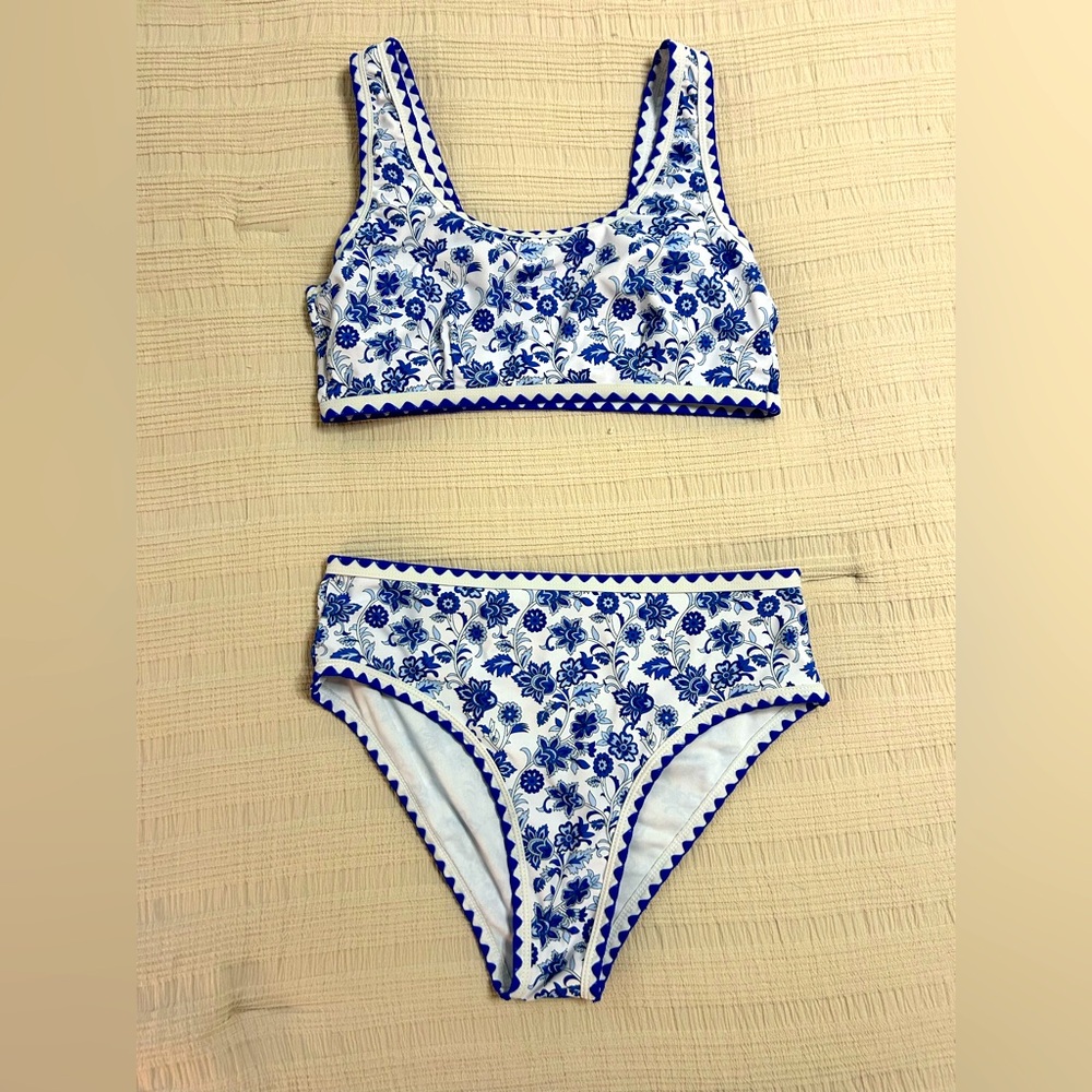 Amazon Highwaisted Bikini Sz L